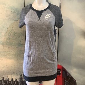 Nike Long T-Shirt